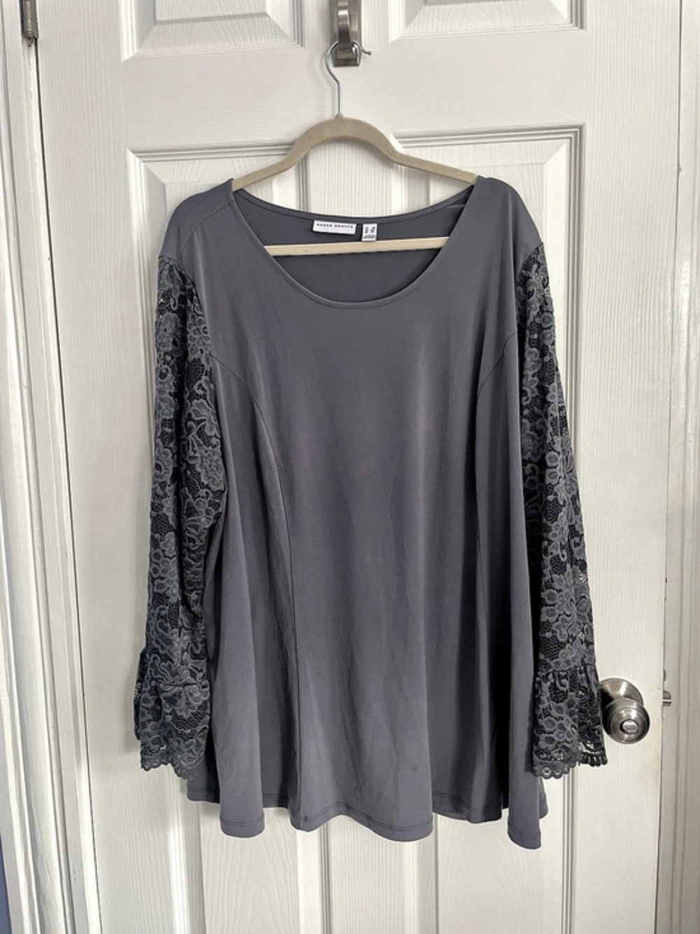 Susan Graver Gray Lace Sleeve Tunic Size 3X Like New